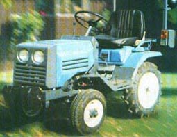 Мини-трактор ХТЗ-1410.jpg (14522 bytes)